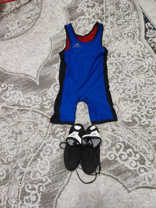 Продам борсовка и борцовка примерно на возраст 11-12 лет