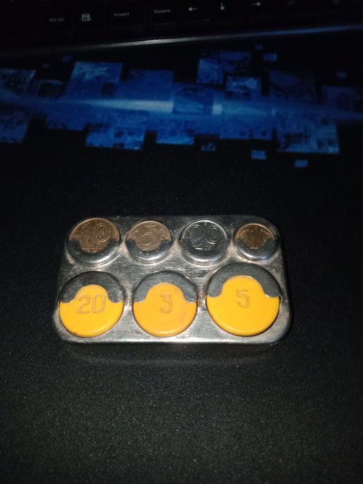 Продам монетницу