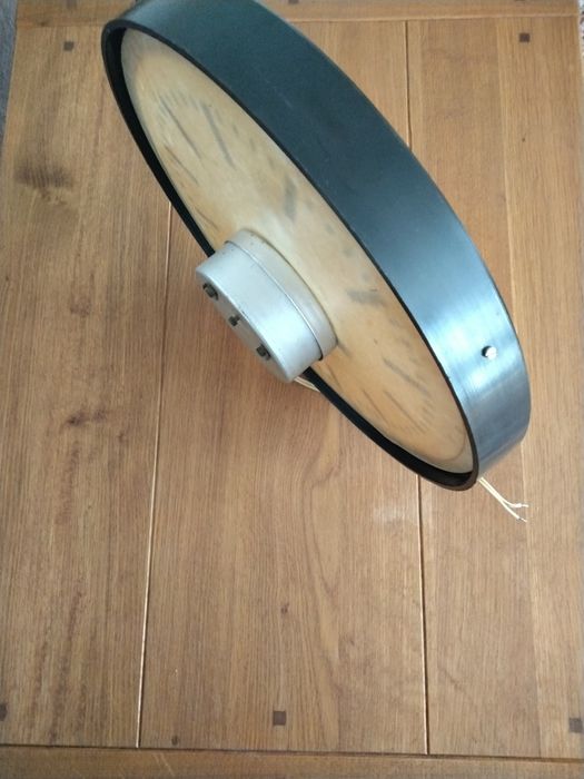 Продавам ретро български стенен часовник на  ТПК А.С.Попов