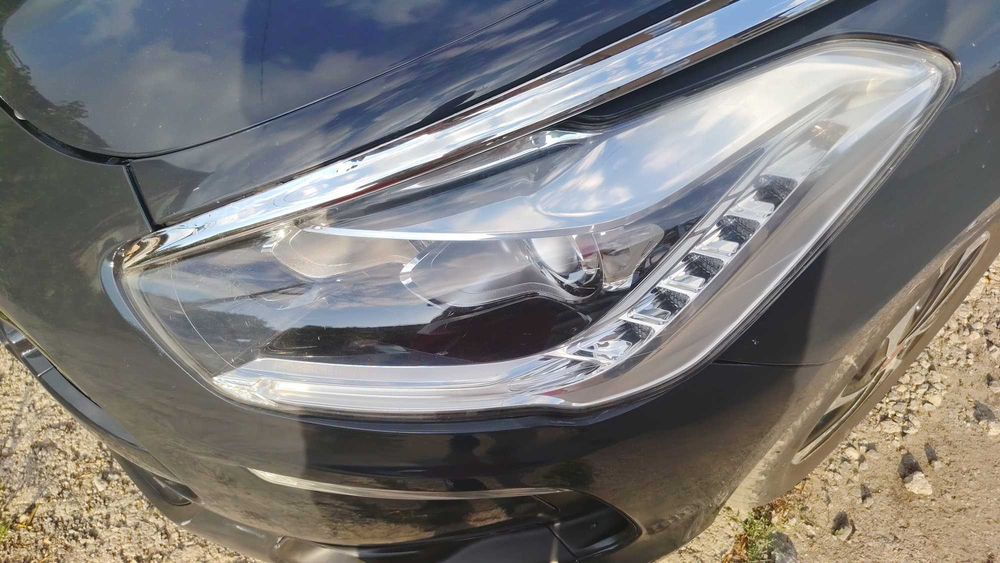 Citroen DS5 автомобил
