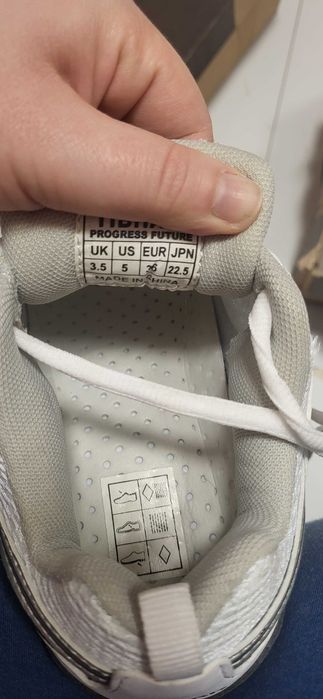 Маратонки tibhar