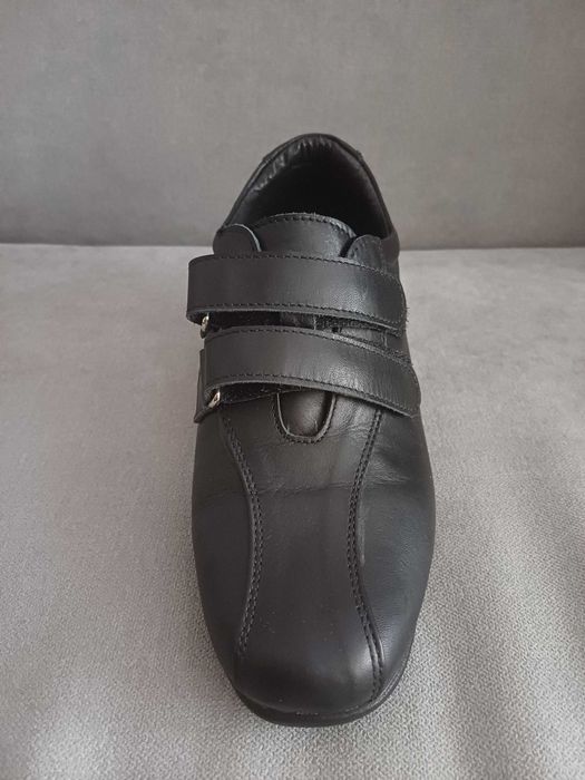 Дамски обувки №35, цвят черен