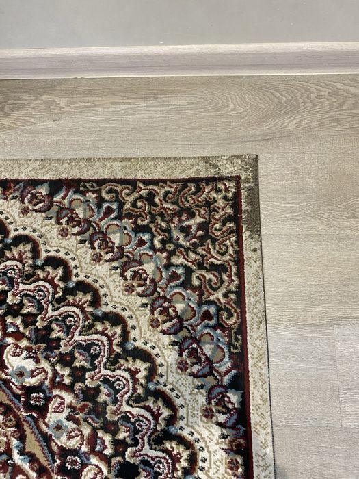 Продам ковры разные