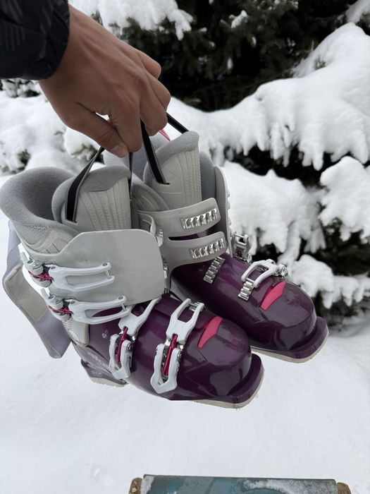 Лыжные ботинки женские