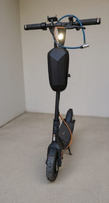 Электросамокат Ninebot
