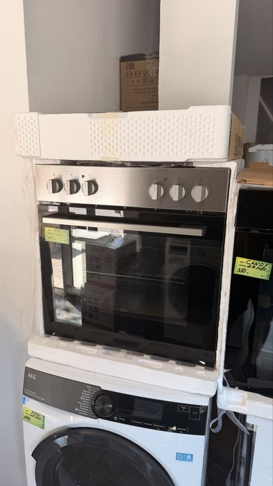 Вградена фурна с котлони 4ка ,AEG , свързана с котлон, 60 см, неръждаема стомана, защита от пръстови отпечатъци, 8 режима на нагряване