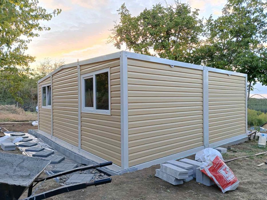 Комтейнер за живеене Сглобяема къща Павилион Лятна вила Налични