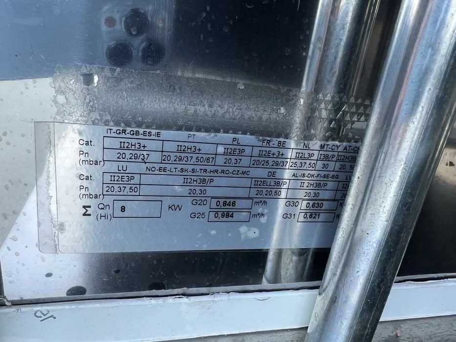 Gratar gaz linia 700 striat - Italia - 8 KW - termostat - suport inox