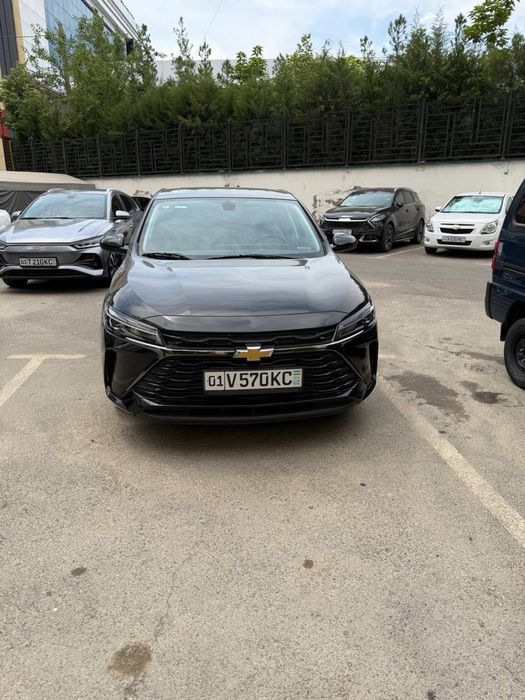 Monza yangi , 1,5 atmosferniy 3 ming km probeg