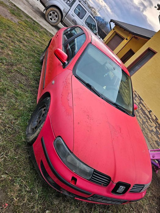 Seat Toledo – PENTRU PIESE / fără acte (negociabil)