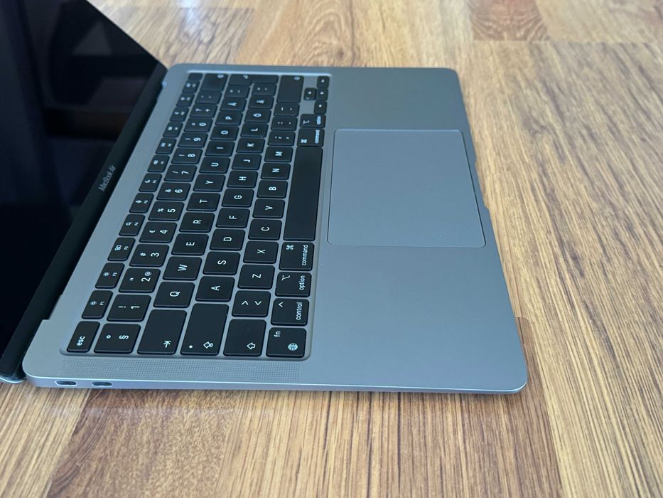 13.3' Apple MacBook Air M1 2020 Space Grey 8GB RAM/256GB SSD/Бат 12ч.