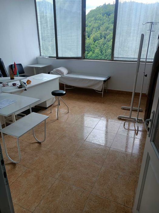 Продава се Двустаен апартамент в Смолян, Петровица - 60 кв.м за 1834 €/кв.м - Снимка #12