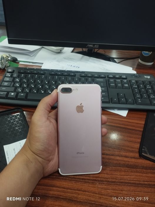 iPhone 7 plus pink 32GB