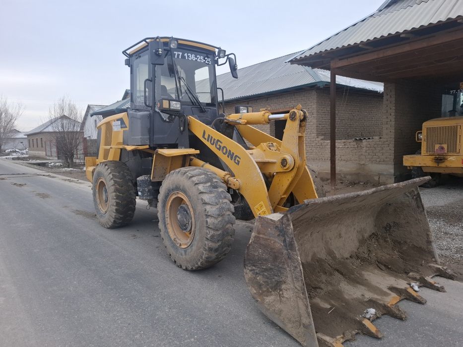 Pogruzchik pagruzchik sotiladi liugong 835h