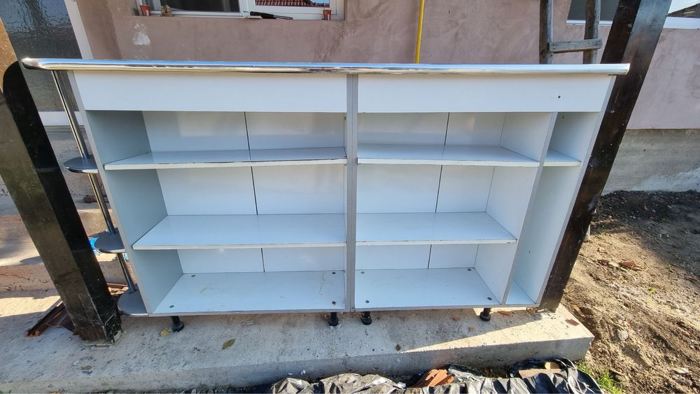 Pult bar sau sufragerie