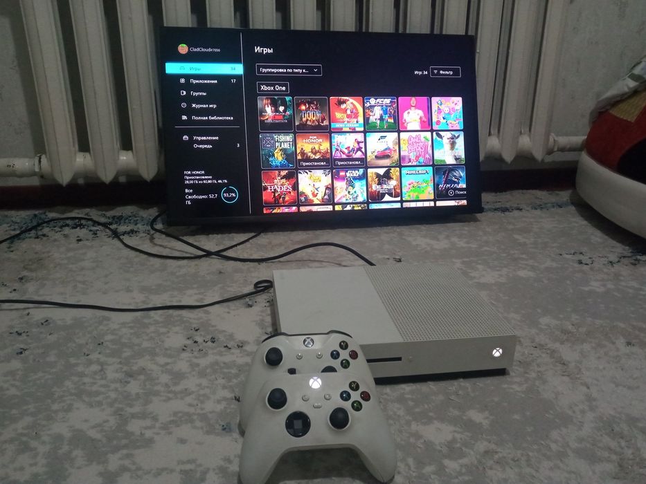 Xbox one s продается всё работает