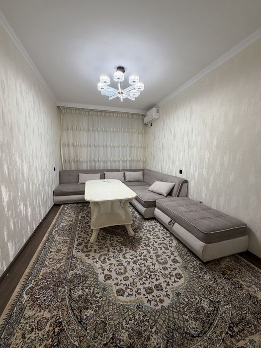 Сергели 5А 3 хона срочно ижарага берилади