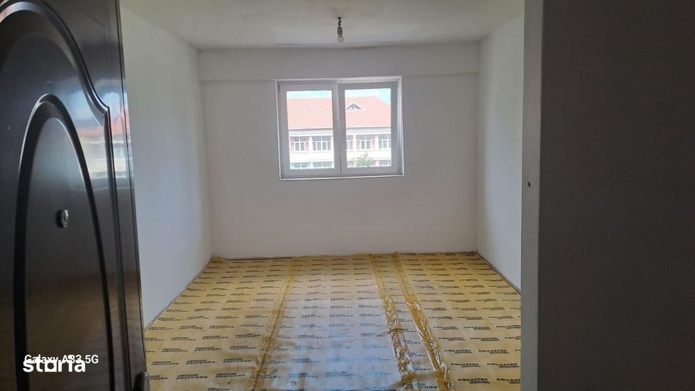 Garsoniera etaj 3,Vasile Aron — fotografia 3