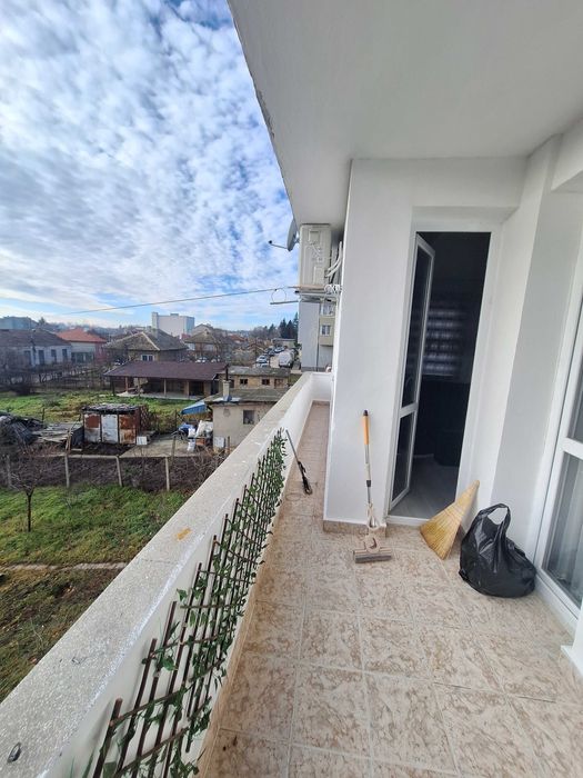 Дава се под наем Тристаен апартамент в Вълчи дол - 88 кв.м за 55000 € - Снимка #13