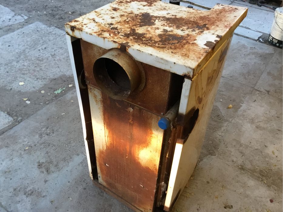 Продам газовый котел простой