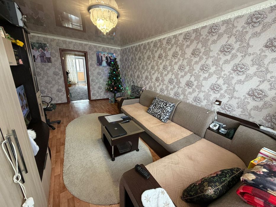 Продам квартиру 3-комн.