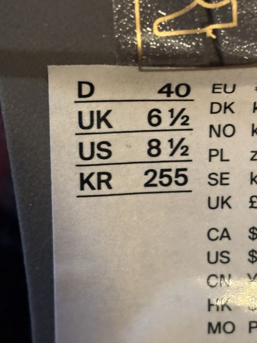 Esprit Bocanci de piele intoarsa cu blana la interior