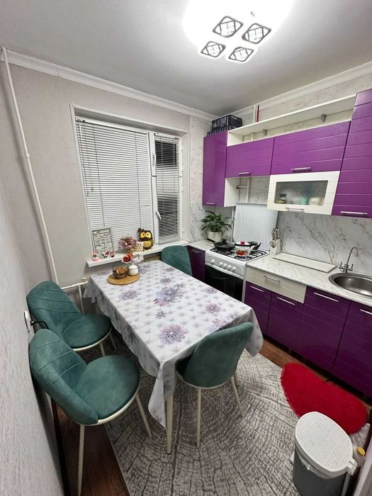 Продаётся 2-комнатная квартира от собственника (район ДВД)