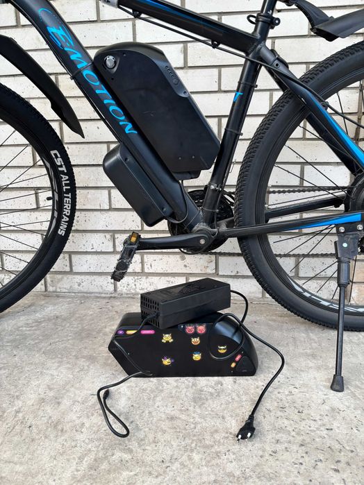 Bicicletă electrică E-motion distanţă 80+ km 60km/h 750W 48V 16+13Ah