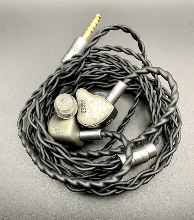 Casti Yanyin Baker 8 Driver Hybrid IEMs In-Ear Monitors, Noi, Cutie
