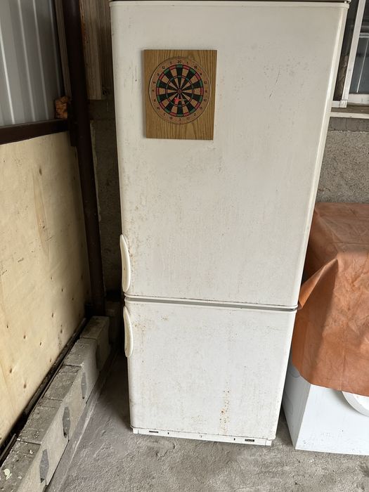 Buteli de aragaz cu guler