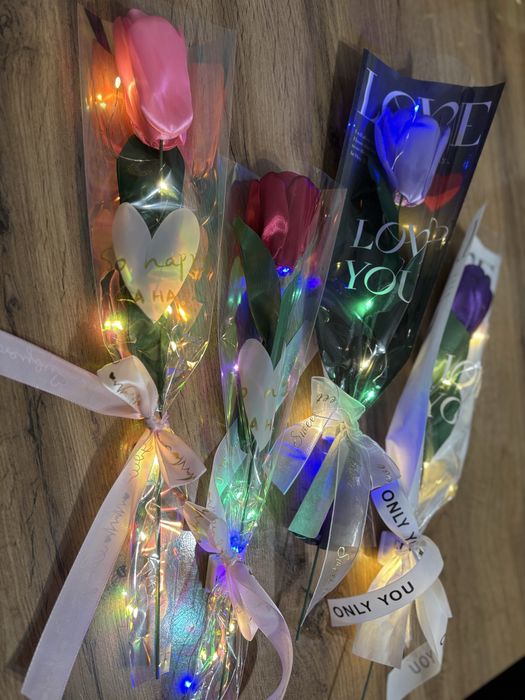 Тюльпаны из атласной ленты