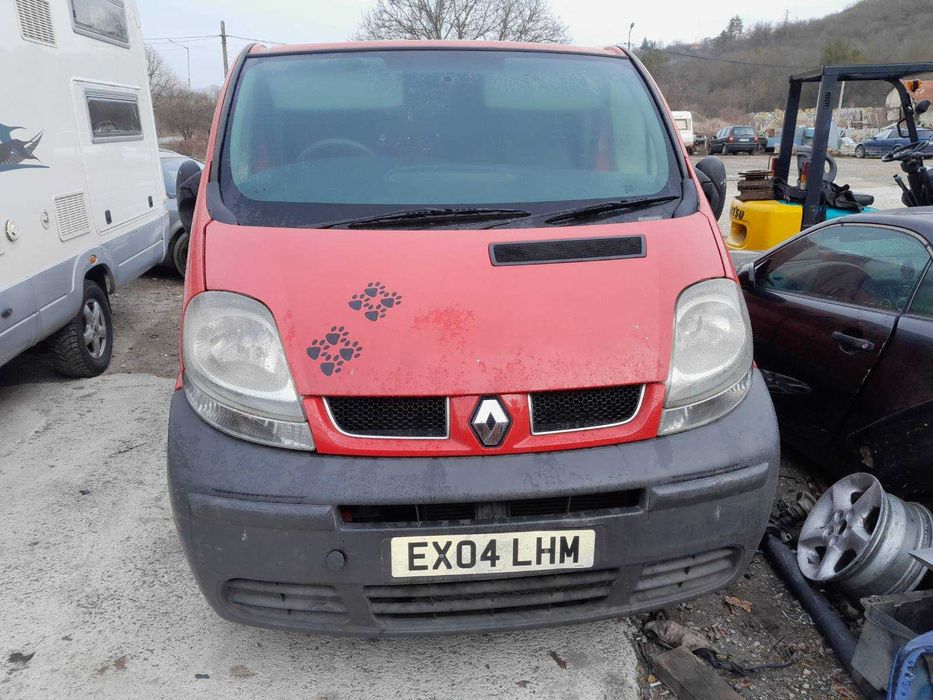 Renault Trafic 2004 г. на части