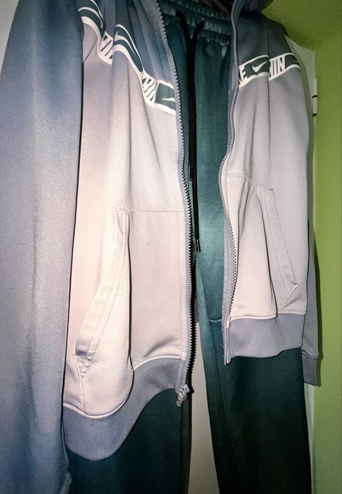 Екип Nike L размер