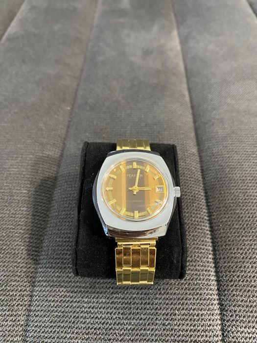 Швейцарски механичен часовник - Pearson (deluxe)