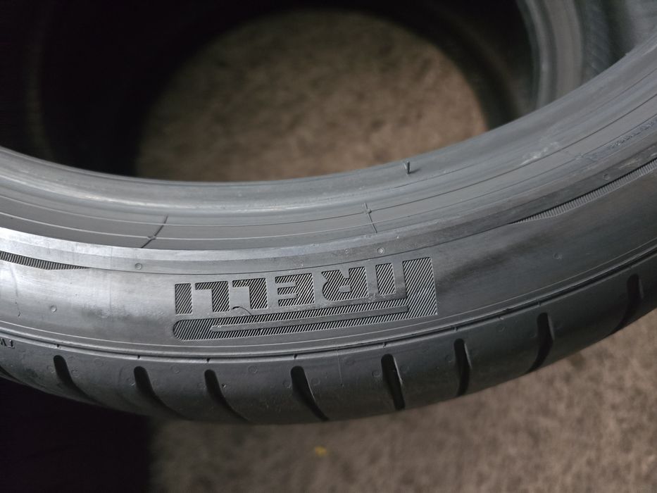 Pirelli 225/40 R19 93Y vară runflat
