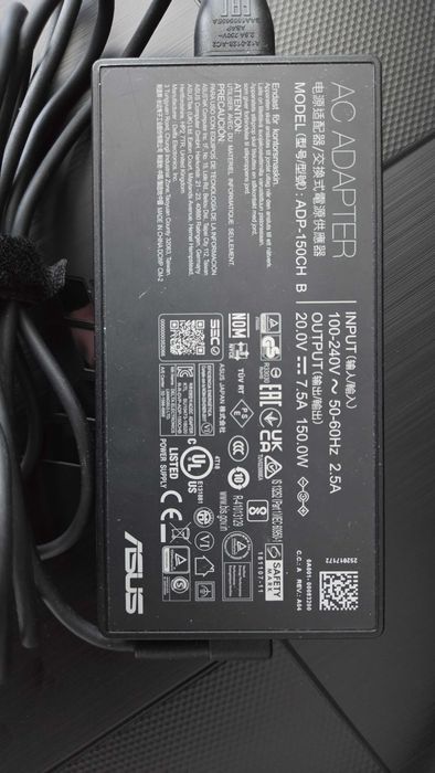 Лаптоп ASUS TUF GAMING FX506H (за ремонт или части)