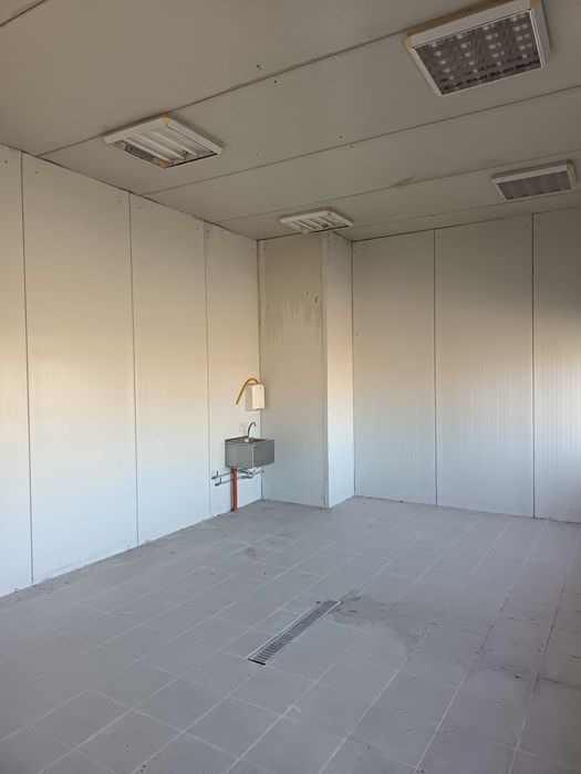 Дава се под наем Склад в Аксаково - 32 кв.м за 306 € - Снимка #2