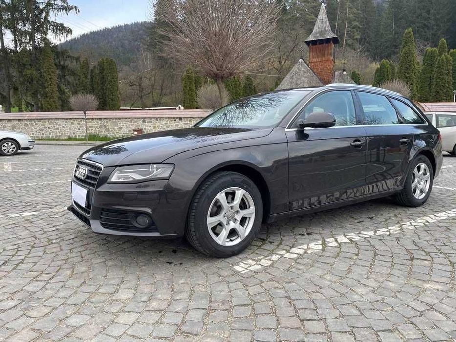 Vand AUDI a4  Euro5  2011