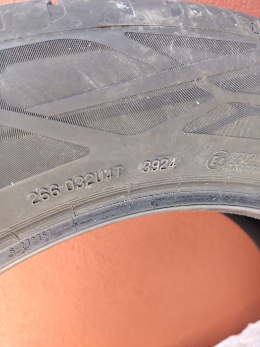 Cauciucuri vara continental 215/60 R18 98H