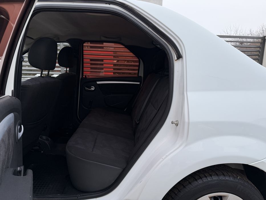 Dacia Logan Model Laureat 1.6 MPI Euro 5 2012 Primul Propietar