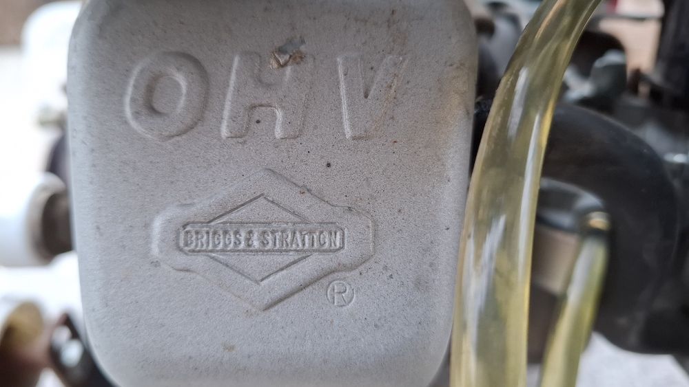 Двигател бригс с два вала за мотофреза