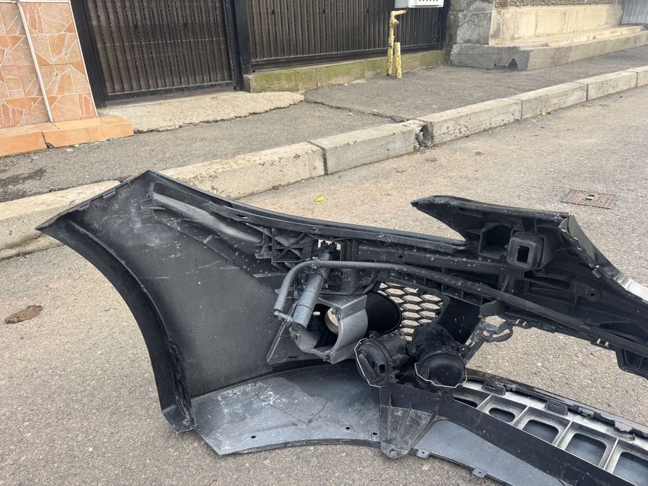 Bară față Seat Leon Fr non facelift cu spalatoare de faruri