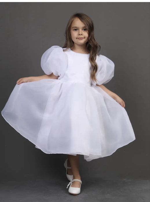 Платья для девочки новые