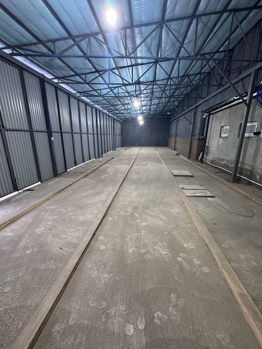 Сдаётся складное помещение. Расположен вдоль дороги.