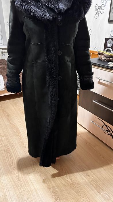 Продам натуральную дубленку