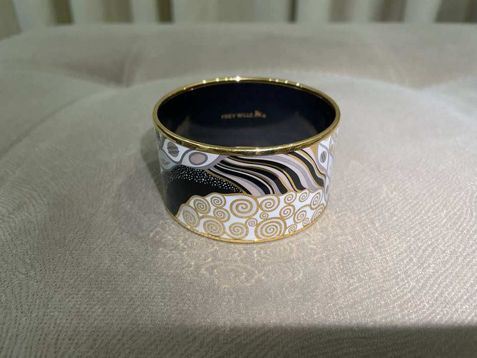 Frey Wille браслет