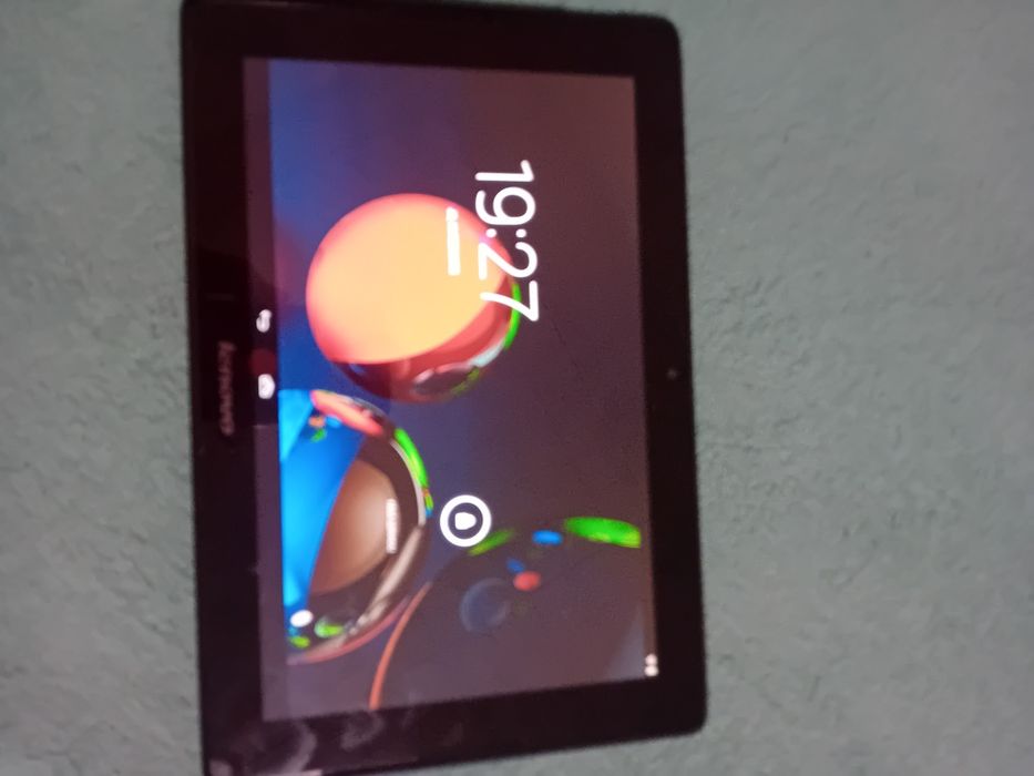 Tableta Lenovo 10"