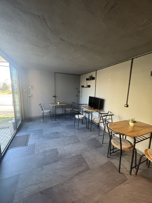 Container de vanzare