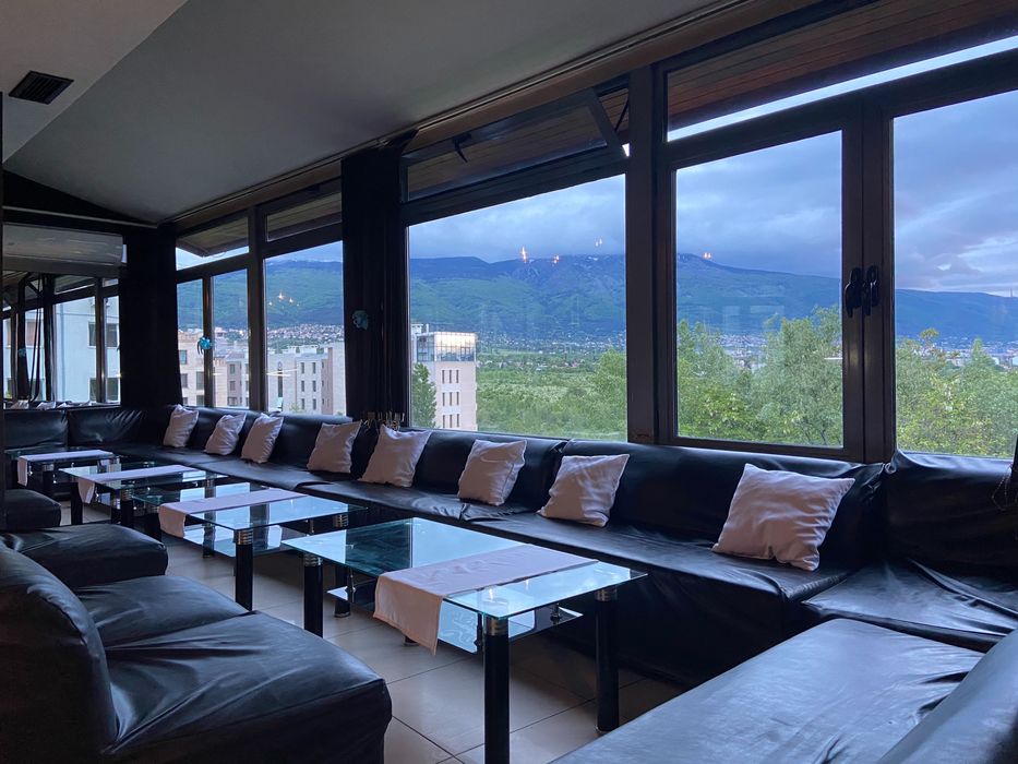 Зала под наем за Партита Black&White - The View