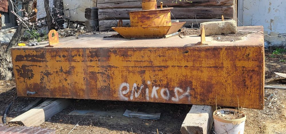 Продается емкость для воды